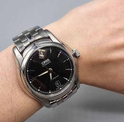 ORIS Automatic, Suisse.
Montre bracelet d'homme...