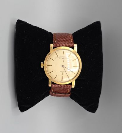 SIGMA, 21 rubis incabloc autmagnétique, SUISSE.
Montre...