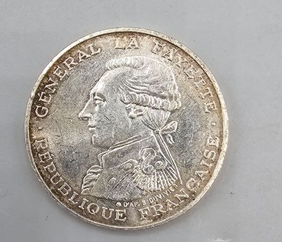 FRANCE.
2 pièces commémoratives de 100 francs...
