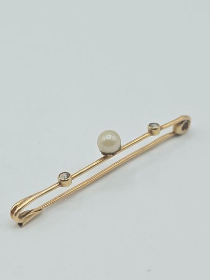 Broche-barrette en or jaune 750°° ornée d'une...