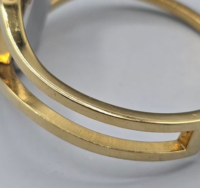 Lot de 7 montres de dame en métal doré comprenant...