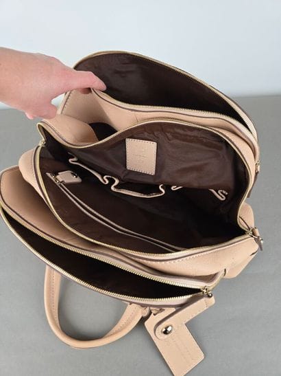LANCEL.
Sac en cuir de dame, modèle 