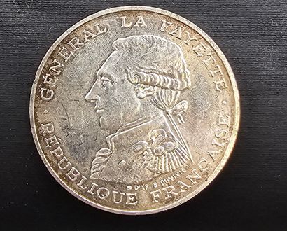 FRANCE.
2 pièces commémoratives de 100 francs...