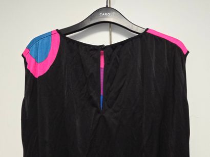 LOUIS FERAUD
Robe de cocktail noire, bleue,...