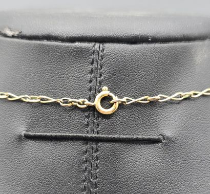 Lot de bijoux fantaisies, la majorité en...