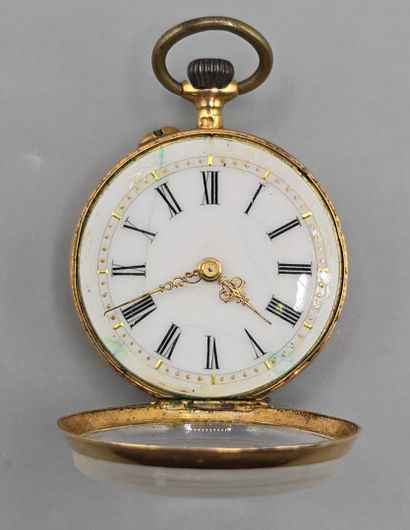 Montre de col en or jaune 750°°.
La cuvette...
