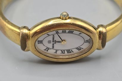 Lot de 7 montres de dame en métal doré comprenant...