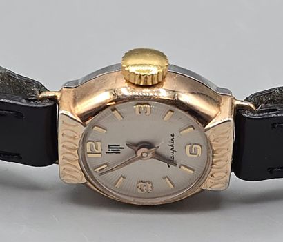 LIP. 
Montre de dame, modèle 
