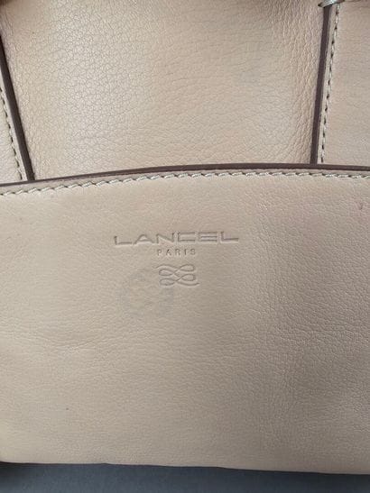 LANCEL.
Sac en cuir de dame, modèle 