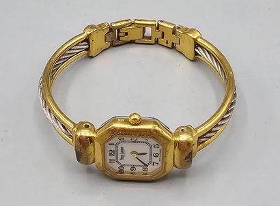 Lot de 7 montres de dame en métal doré comprenant...