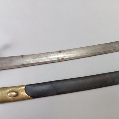 Sabre briquet de grenadier
Lame à pans.
Poignée...