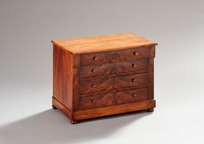 Commode de maîtrise en noyer et ronce de...