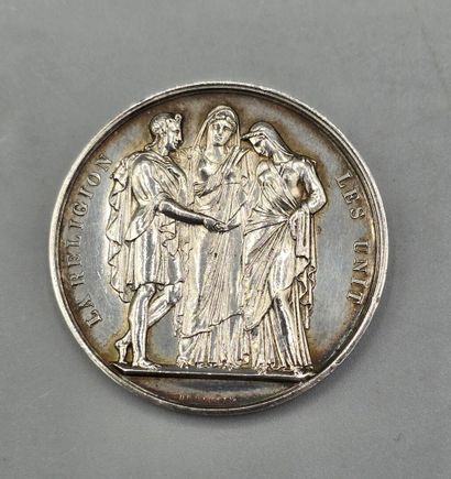 Lot de 4 jetons de mariage en argent (3 gravées...