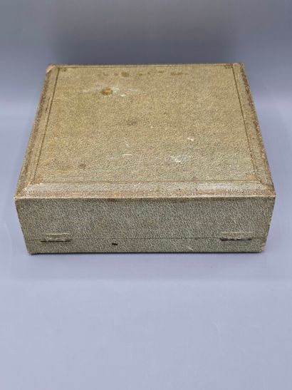 SAGLIER Frères
Serie de quatre salerons en...