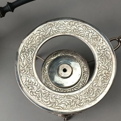 Paire de réchauds ou chauffe-plats en argent...