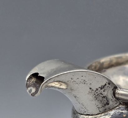 VIENNE (Autriche), 1846
Verseuse en argent...