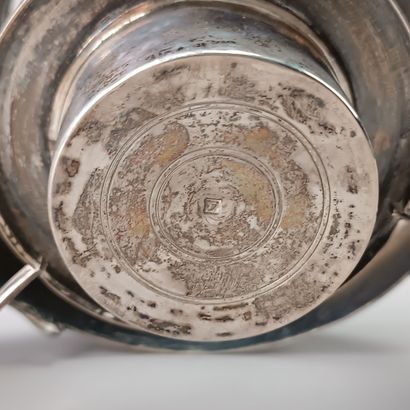 Paire de réchauds ou chauffe-plats en argent...