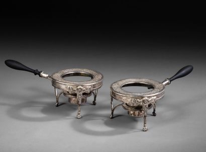 Paire de réchauds ou chauffe-plats en argent...