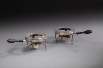 Paire de réchauds ou chauffe-plats en argent...