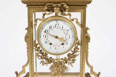 Importante pendule ou horloge cage en bronze...