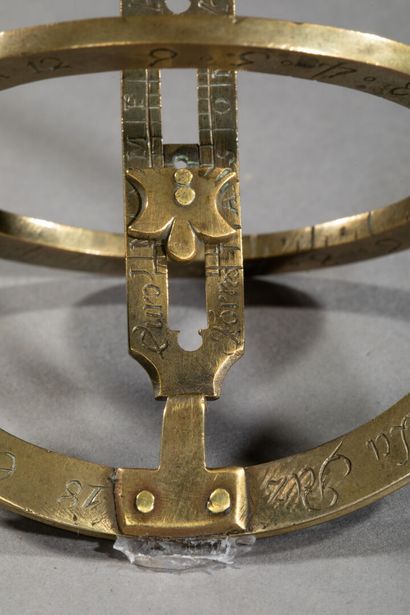 Anneau astronomique équinoxial (cadran solaire...