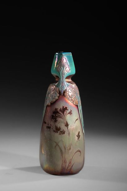 MONTIÈRES - AMIENS
Vase fuselé en céramique...