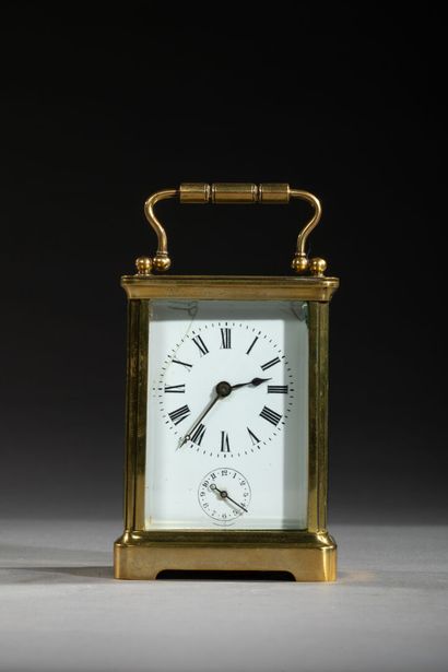 Pendulette réveil dite d'officier en bronze...