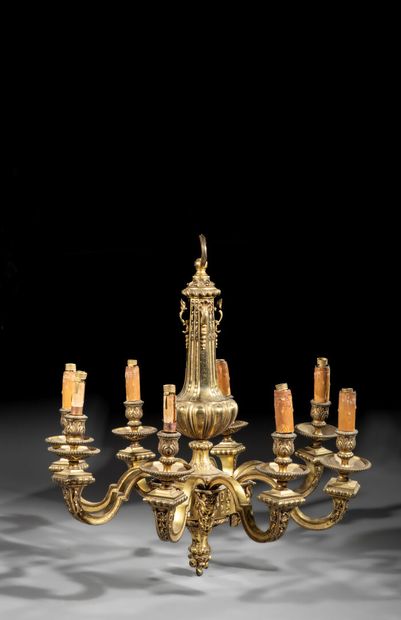 Lustre dit Mazarin en bronze doré et ciselé...