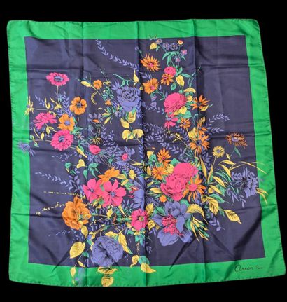 Reunion of 5 scarves:
-Karl LAGARFELD, silk...