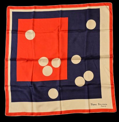 Pierre BALMAIN
Silk twill square decorated...