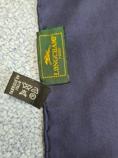LONGCHAMP
Twill scarf decorated with laces...