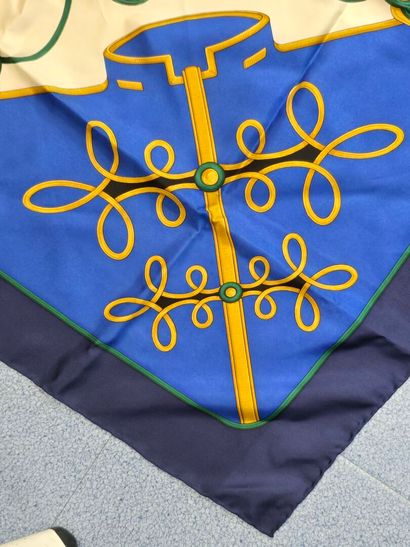 LONGCHAMP
Twill scarf decorated with laces...