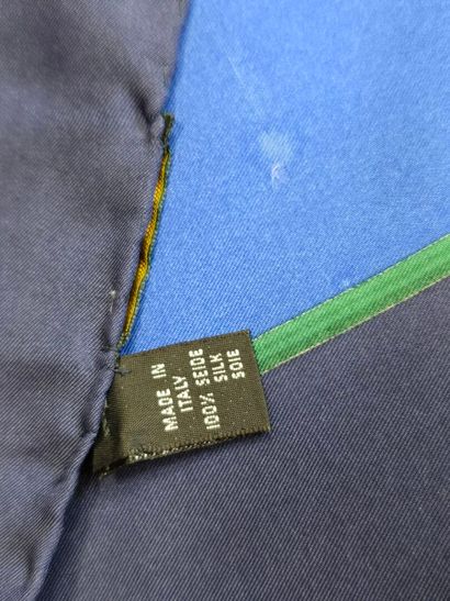 LONGCHAMP
Twill scarf decorated with laces...