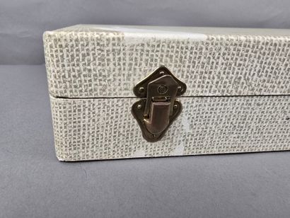 CHRISTOFLE
Ménagère en métal argenté, modèle...