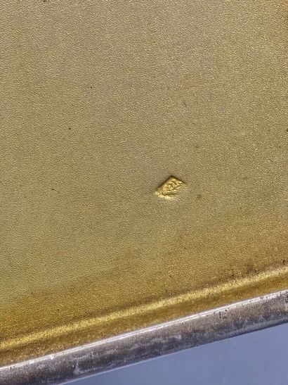 Deux étuis à cigarettes en argent de forme...
