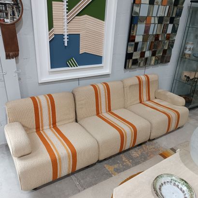 STEINER PARIS
Set of three armchairs that...