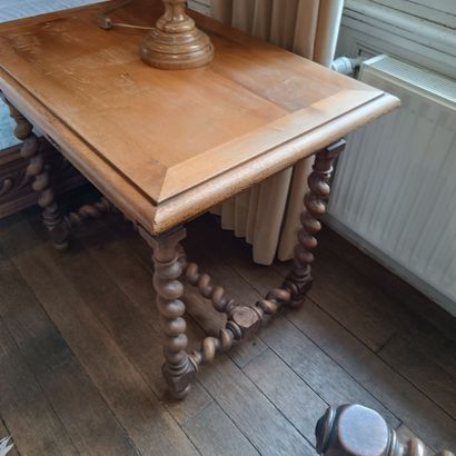 In Monsieur's bedroom
Walnut in-between table.
Wooden...