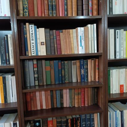In the library / in the boudoir
Large lot...