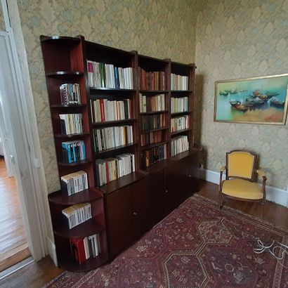 In the library / in the boudoir
Three bookcase...