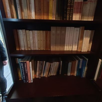 In the library / in the boudoir
Contents...