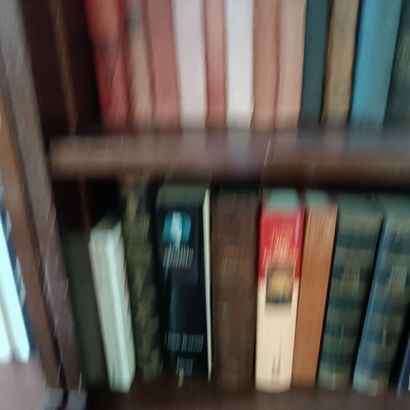 In the library / in the boudoir
Large lot...
