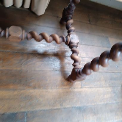 In Monsieur's bedroom
Walnut in-between table.
Wooden...