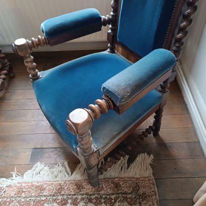 In Monsieur's bedroom
Armchair in natural...