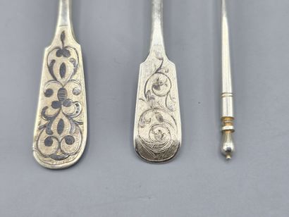 Moscou XIXème siècle 

Trio russe de cuillères...