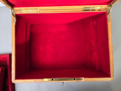 AUCOC: 
Two large menagère boxes forming...
