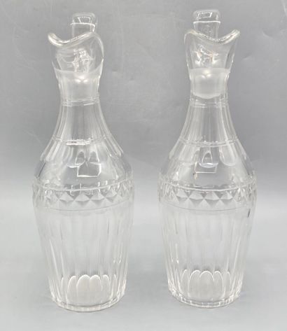 Pair of white crystal decanters.
Max. height:...