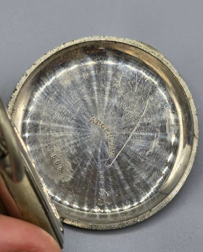 Lot de montres à gousset comprenant:
- une...
