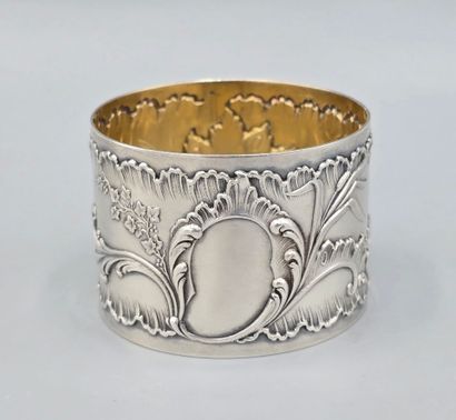 Emile HUIGNARD
Rond de serviette en argent...