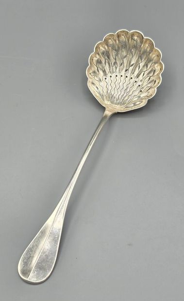 Silver-plated baguette sugar spoon with 
