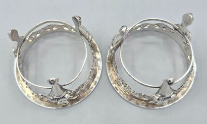 Martial GAUTHIER 
Paire de salières en argent,...